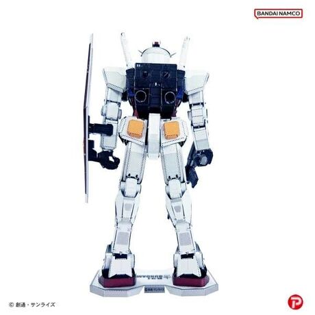 Mobile Suit Gundam Model Kit Metallic Nano Puzzle RX-78-2 PLEX