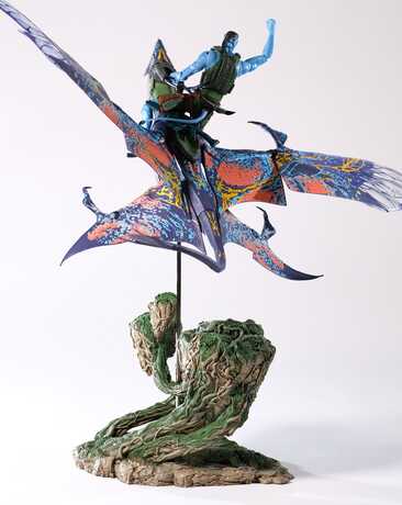 Avatar : La Voie de l'eau figurine Recom Quaritch & RDA Banshee (Gold Label) McFarlane Toys