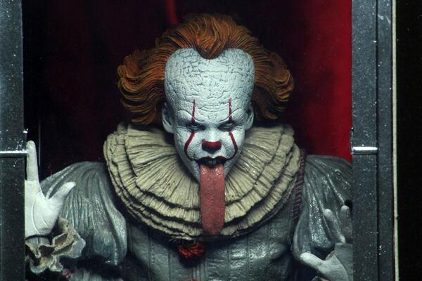 Ça : Chapitre 2 figurine Ultimate Pennywise NECA