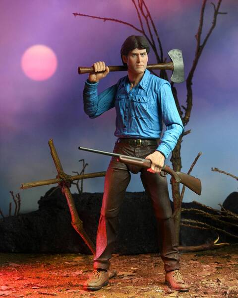 Evil Dead figurine Ultimate Ash NECA