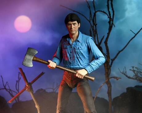 Evil Dead figurine Ultimate Ash NECA