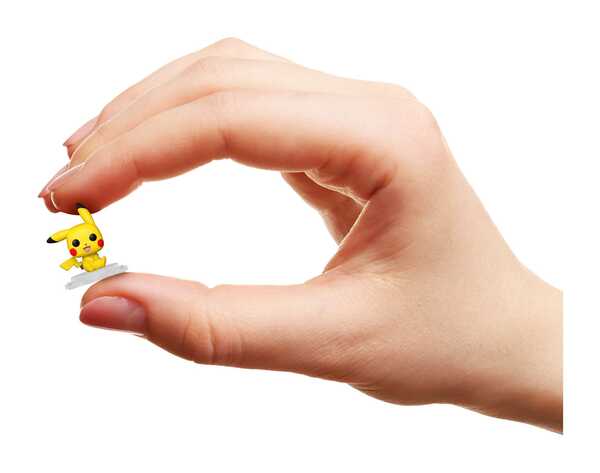 Pokémon pack 4 figurines Bitty POP! Vinyl Series 1 :  Pikachu, Aquali, Chenipan, Osselait Funko