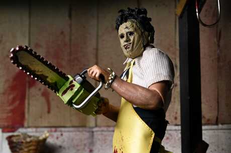 Massacre à la tronçonneuse Clothed figurine Leatherface Neca