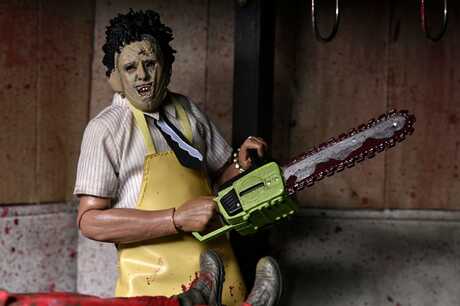 Massacre à la tronçonneuse Clothed figurine Leatherface Neca