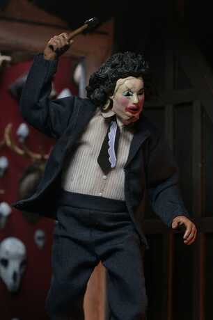 Massacre à la tronçonneuse Clothed figurine Pretty Woman Leatherface Neca
