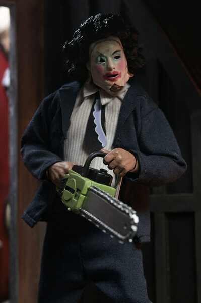 Massacre à la tronçonneuse Clothed figurine Pretty Woman Leatherface Neca