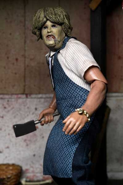 Massacre à la tronçonneuse Clothed figurine Leatherface with Old Lady Mask Neca