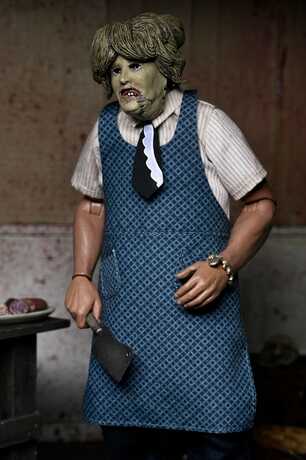 Massacre à la tronçonneuse Clothed figurine Leatherface with Old Lady Mask Neca