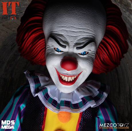 « Il » est revenu 1990 figurine MDS Deluxe Pennywise 38 cm MEZCO TOYS