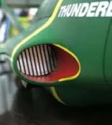 Thunderbirds Les Sentinelles de l'Air T2 die-cast model 1/200 w/ stand AMIE