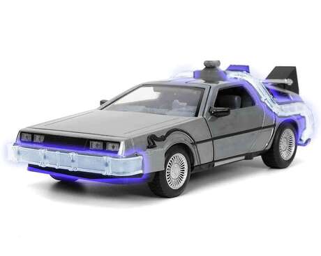 Retour vers le Futur Véhicule 1/24 Time Machine Model 1 DeLorean DMC-12 with lights JADA