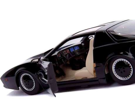 Knight Rider Véhicule 1/24 k.i.t.t. 1982 pontiac firebird trans am KITT die-cast model with lights JADA
