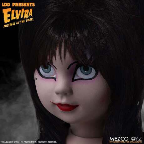 Elvira Mistress Of The Dark Living Dead Dolls poupée LDD Elvira Mezco