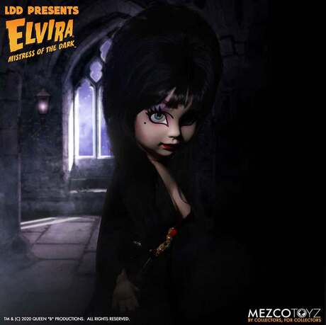 Elvira Mistress Of The Dark Living Dead Dolls poupée LDD Elvira Mezco