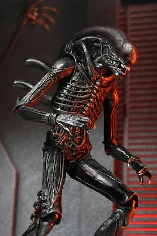 Alien: Romulus figurine Ultimate Xenomorph XX121 AF NECA