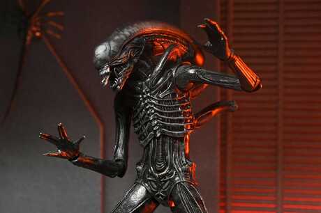 Alien: Romulus figurine Ultimate Xenomorph XX121 AF NECA