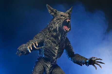 The howling werewolf Hurlements figurine Ultimate Werewolf NECA