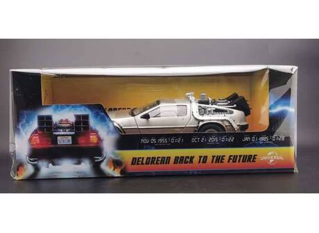 Retour vers le futur 1983 DeLorean 1/18 métal Sun Star Toys