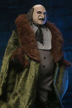 Batman : Le Défi (1992) Clothed figurine The Penguin NECA