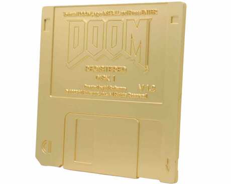Doom Replik Floppy Disk Gold Plated Limited Edition Fanattik
