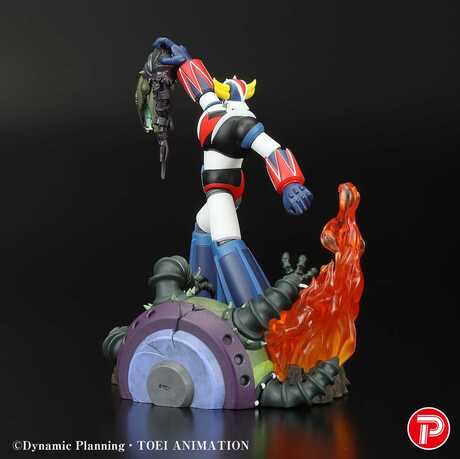 Goldorak statuette PVC Scene Selection 01 Grendizer  a cry of Victory PLEX