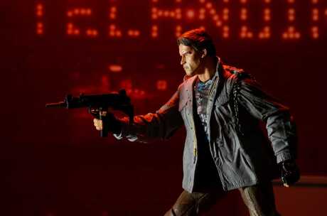 Terminator T-800 Tech Noir Ultimate NECA