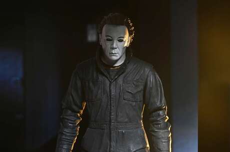 Halloween Resurrection figurine Ultimate Michael Myers NECA