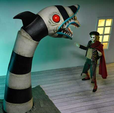 Beetlejuice pack de 2 figurines Ultimate "Matador" Beetlejuice and Sandworm NECA