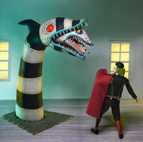 Beetlejuice pack de 2 figurines Ultimate "Matador" Beetlejuice and Sandworm NECA