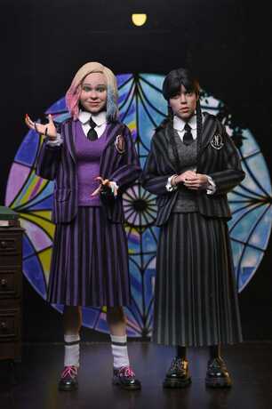 Wednesday Pack de 2 figurines Mercredi Addams (Nevermore Uniform) and Enid  NECA