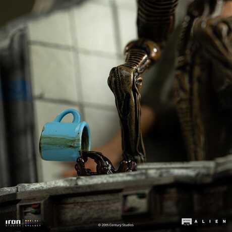 Alien 3 statuette 1/10 Art Scale Ellen Ripley and Dog Alien Iron Studios