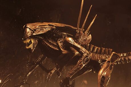 Aliens Alien Queen Resurrection Dlx Af NECA