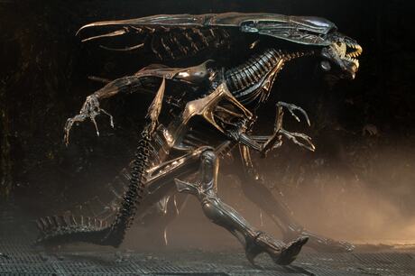 Aliens Alien Queen Resurrection Dlx Af NECA