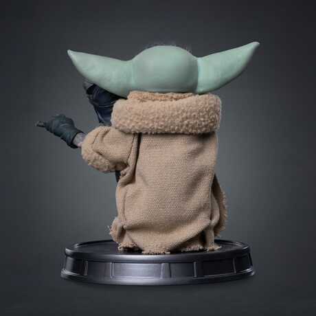 The Mandalorian & Grogu Grogu Collection statuette Grogu No Squeezy Iron Studios