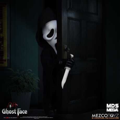 Ghost Face poupée MDS Mega Scale Ghost Face MEZCO TOYS