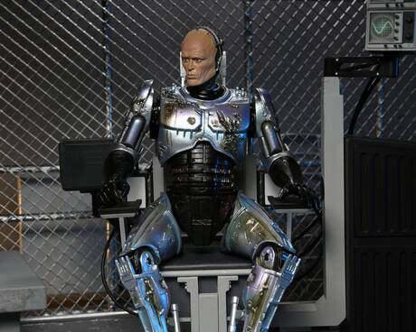 RoboCop figurine Ultimate Battle Damaged RoboCop with Chair Neca