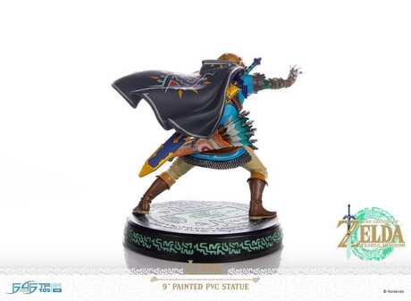 The Legend of Zelda: Tears of the Kingdom statuette PVC Link First 4 Figures F4F