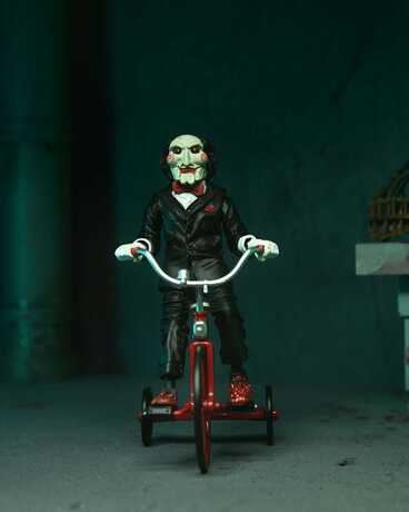 Saw figurine Ultimate Jigsaw Killer NECA