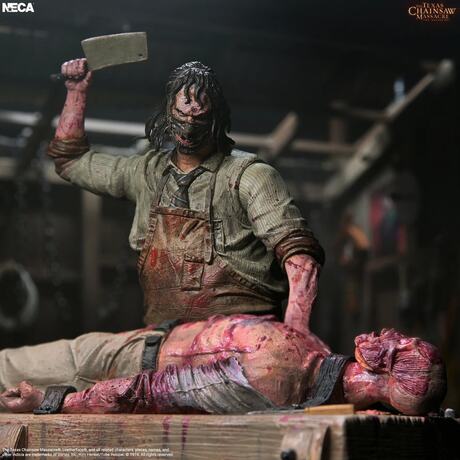 The Texas Chainsaw Massacre The Beginning Sluaghterhouse Action Figure Box Set NECA