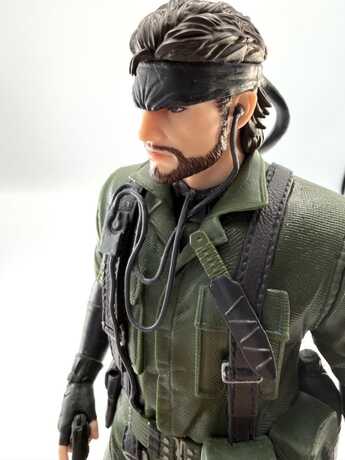 Metal Gear Solid Delta: Snake Eater figurine PVC Naked Snake Konami Amusement