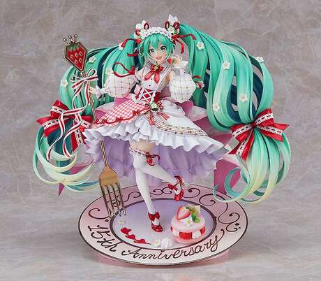 Character Vocal Series 01: Hatsune Miku 15th anniversary ver statue Good Smile Company