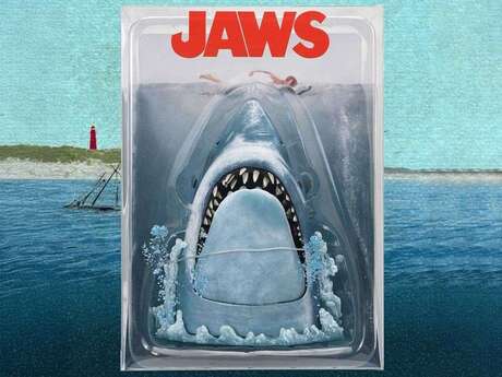 JAWS Les Dents de la mer Jaws 50th anniversary poster series display piece NECA