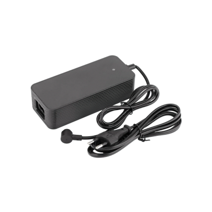 Chargeur d'Alimentation Secteur pour Trottinette Électrique Xiaomi Electric Scooter 4 / 4 Pro