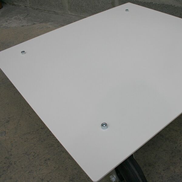 Table basse métal blanche