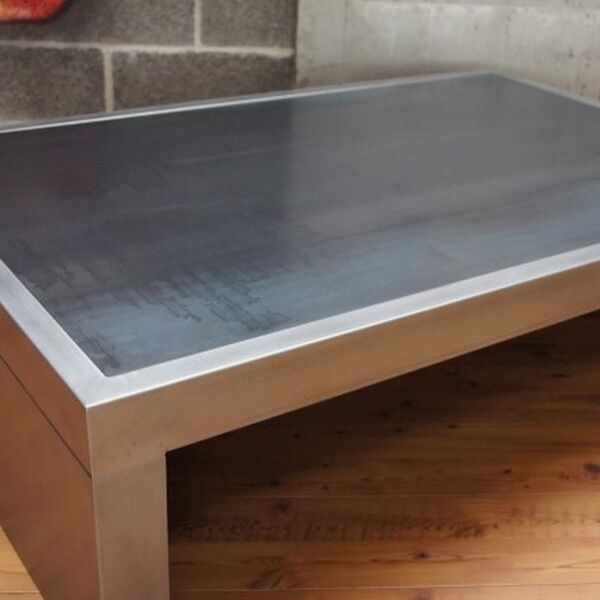 table basse style industriel