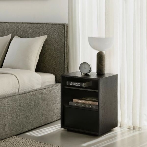 Table de chevet scandinave