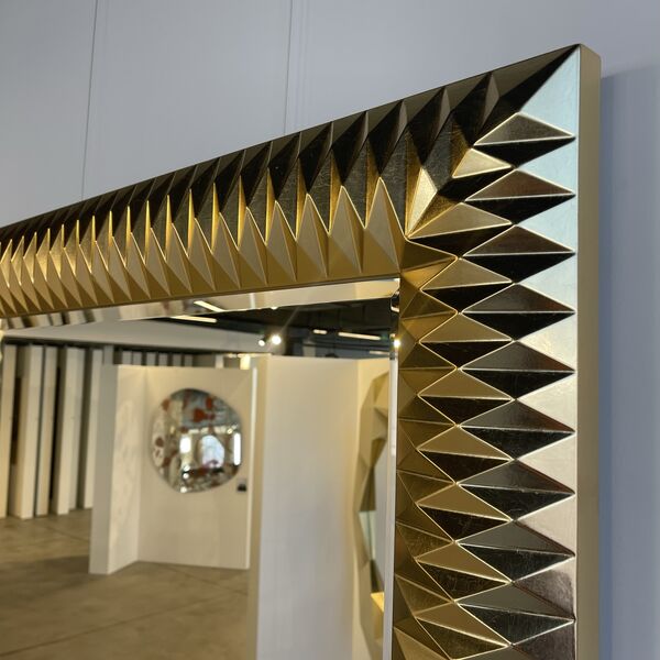 Miroir mural doré rectangulaire