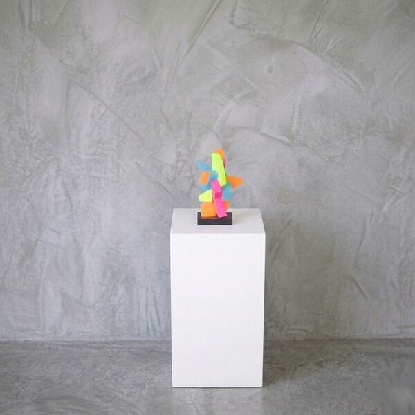 Socle Sculpure