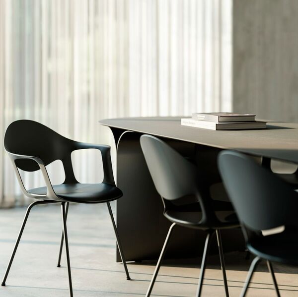 Table à manger céramique et métal