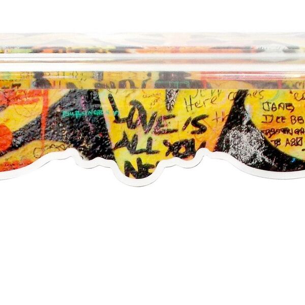 Console transparente design Street Art